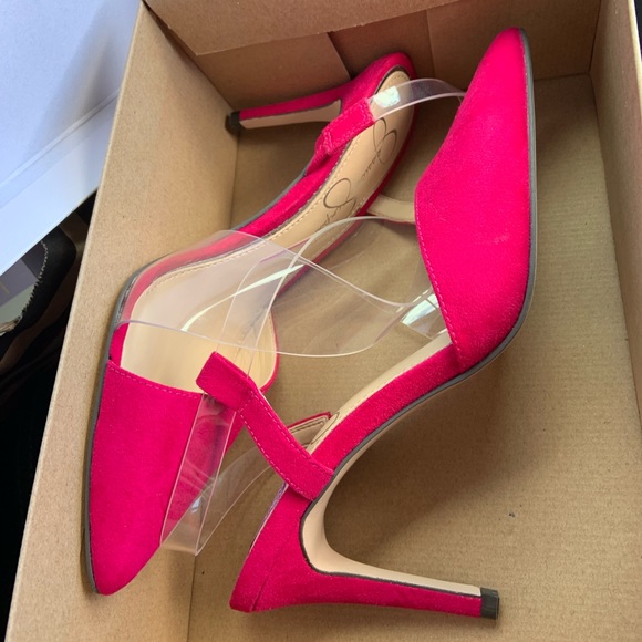 Jessica Simpson Shoes - Jessica Simpson heels sz 6 Jessica Simpson Shoes - Jessica Simpson heels sz 6